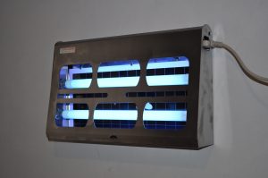 Duvar Tipi Sinek Tutucu Cihaz 